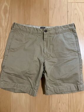 J. Crew Men's Tan Flat-Front Chino Shorts